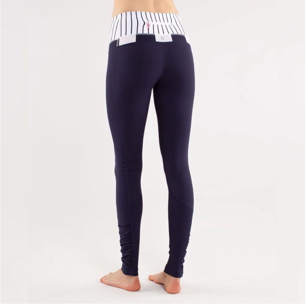 Lululemon Run Speed tight deep indigo Size 6